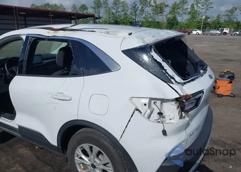 2023 Ford Escape Active z USA, uszkodzony, nr VIN 1FMCU0GN8PUA35645